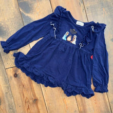 Load image into Gallery viewer, Christmas Nativity Scene Ruffle Top 6
