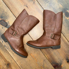 Load image into Gallery viewer, Tall Boots 1
