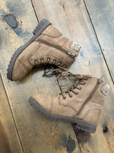 Load image into Gallery viewer, sweater side-zip combat boot 2.5
