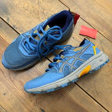 Load image into Gallery viewer, Gel-Venture Tennis Shoes 2.5
