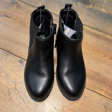 Load image into Gallery viewer, chelsea boot 10
