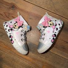 Load image into Gallery viewer, Minnie Mouse Leopard Tennis Shoes 8
