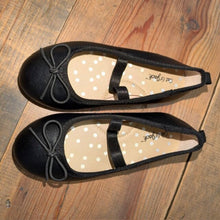 Load image into Gallery viewer, Matte Ballet Flats 8
