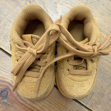Load image into Gallery viewer, casual lace up shoe 3c
