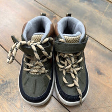 Load image into Gallery viewer, Boot Tennis Shoes 8
