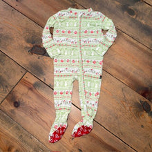 Load image into Gallery viewer, Bamboo Christmas footie 3/6M
