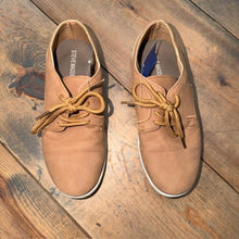 Load image into Gallery viewer, Dress Tennis Shoes 3

