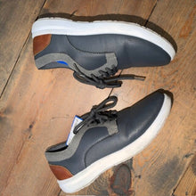 Load image into Gallery viewer, Dress Tennis Shoes 3
